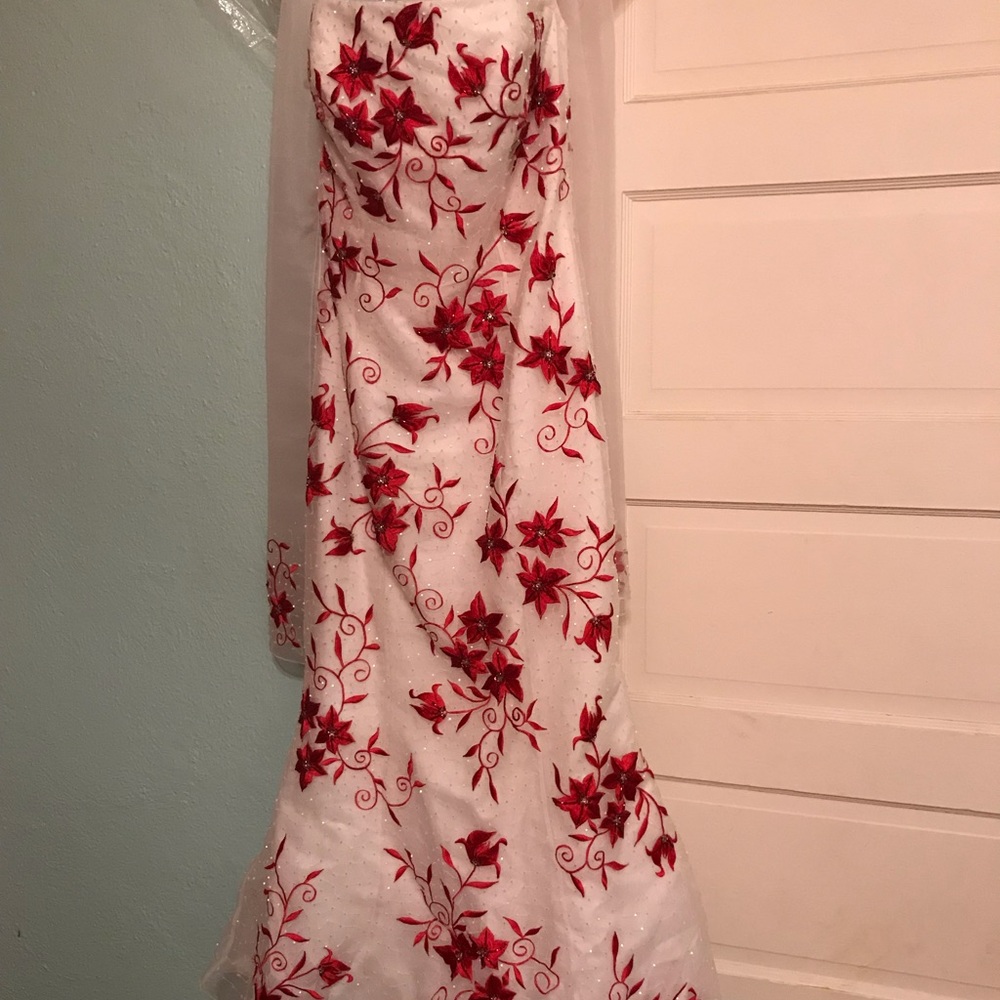 Beautiful Jovani formal dress.  Size 8.